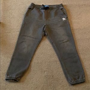 Men’s Adidas jogger